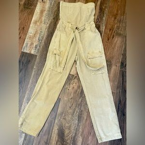 Fashion nova jumpsuit size small nwot